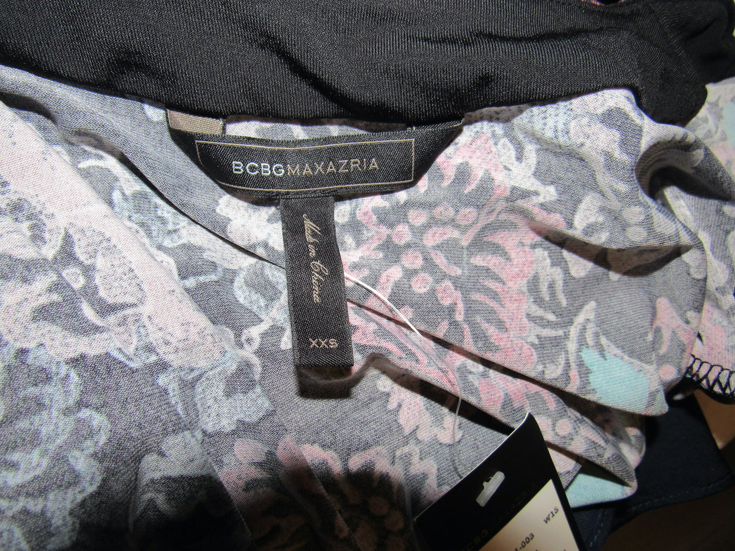 BCBGMAXAZRIA V Neck Long Sleeve Floral Wrap Party Dress