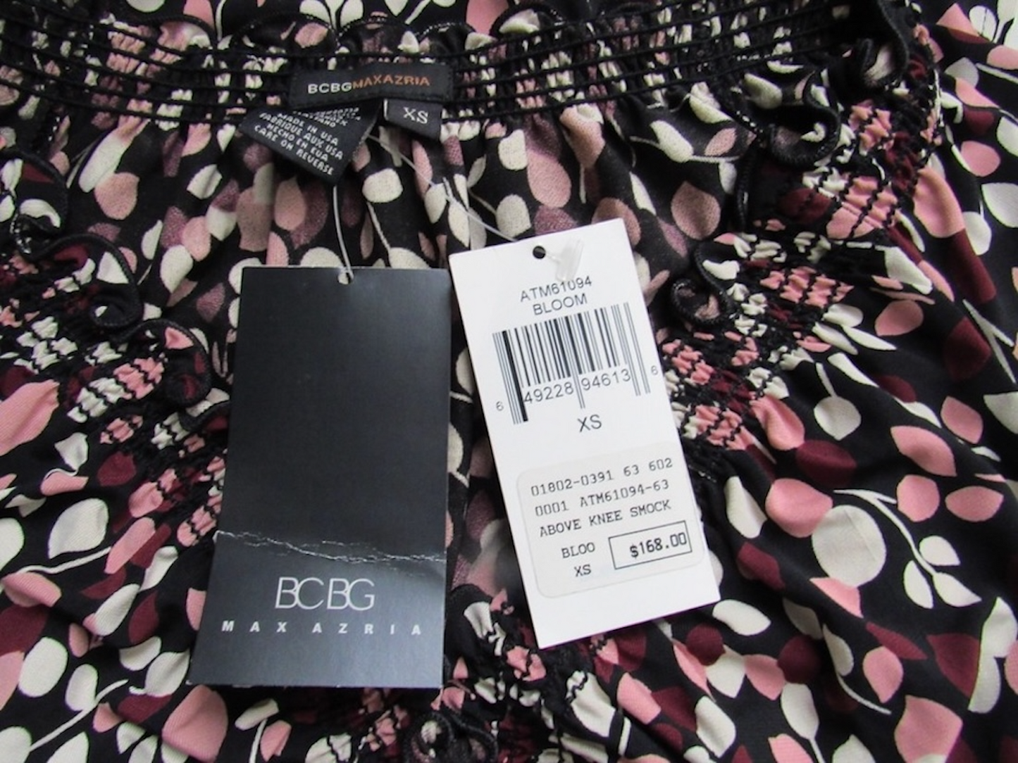 BCBGMAXAZRIA Ruffle V Neck Autumn Bloom Cap Sleeve Knee Length Dress